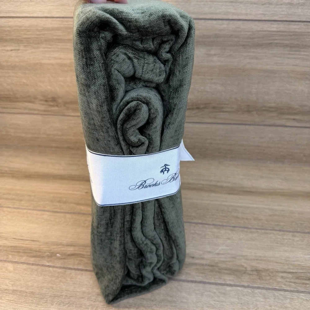 Brooks Brothers Decorative Blanket Green Chenille Textured 90X90 NWT